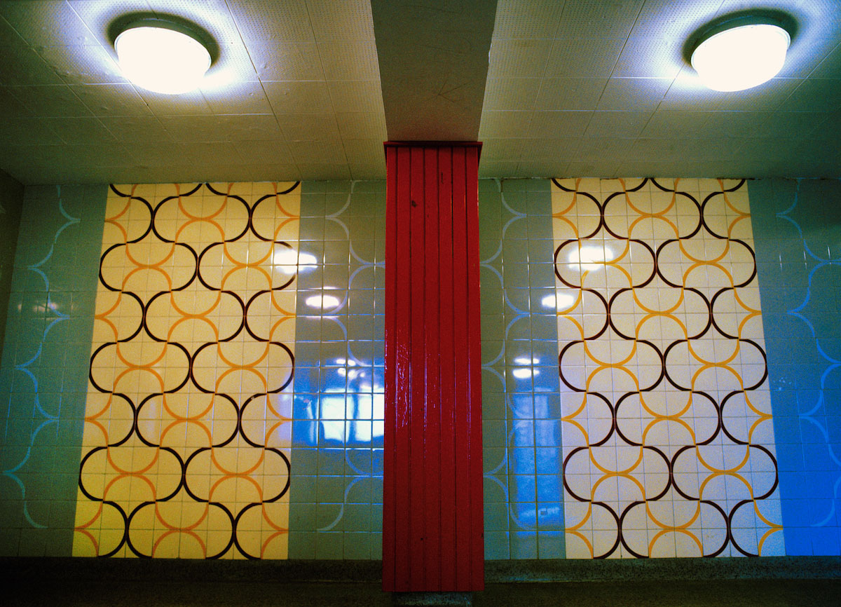 Foyer Decor, Wilson House